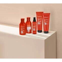 Redken Frizz Dismiss Instant Deflate Treatment 125 Ml -Nice Hair Butik 08844864535565